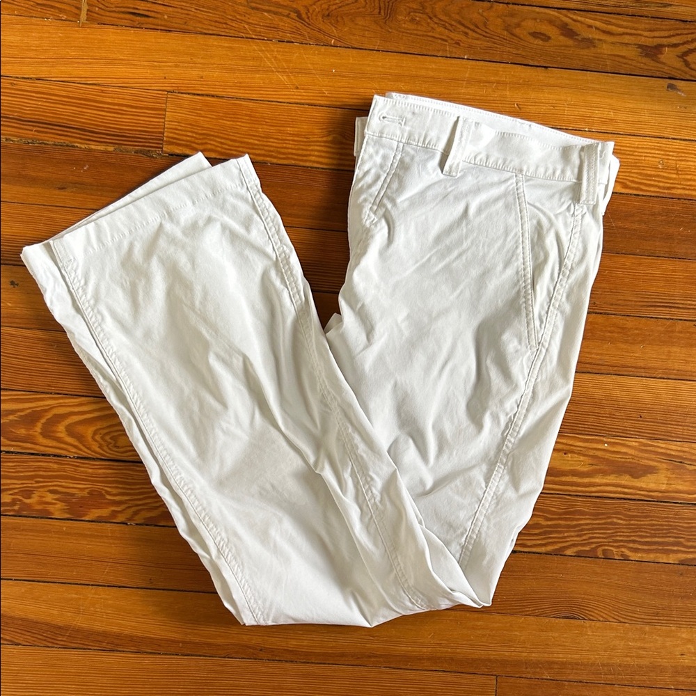 Eddie Bauer Men's Crisp White Chinos